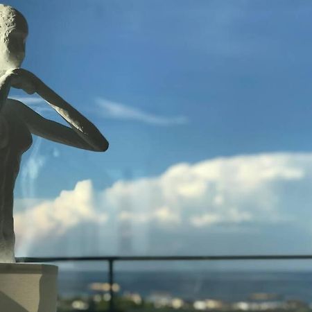 Donna Alba Seaview Penthouse, Casa Ta De Pe Plaja Appartement Neptun Buitenkant foto