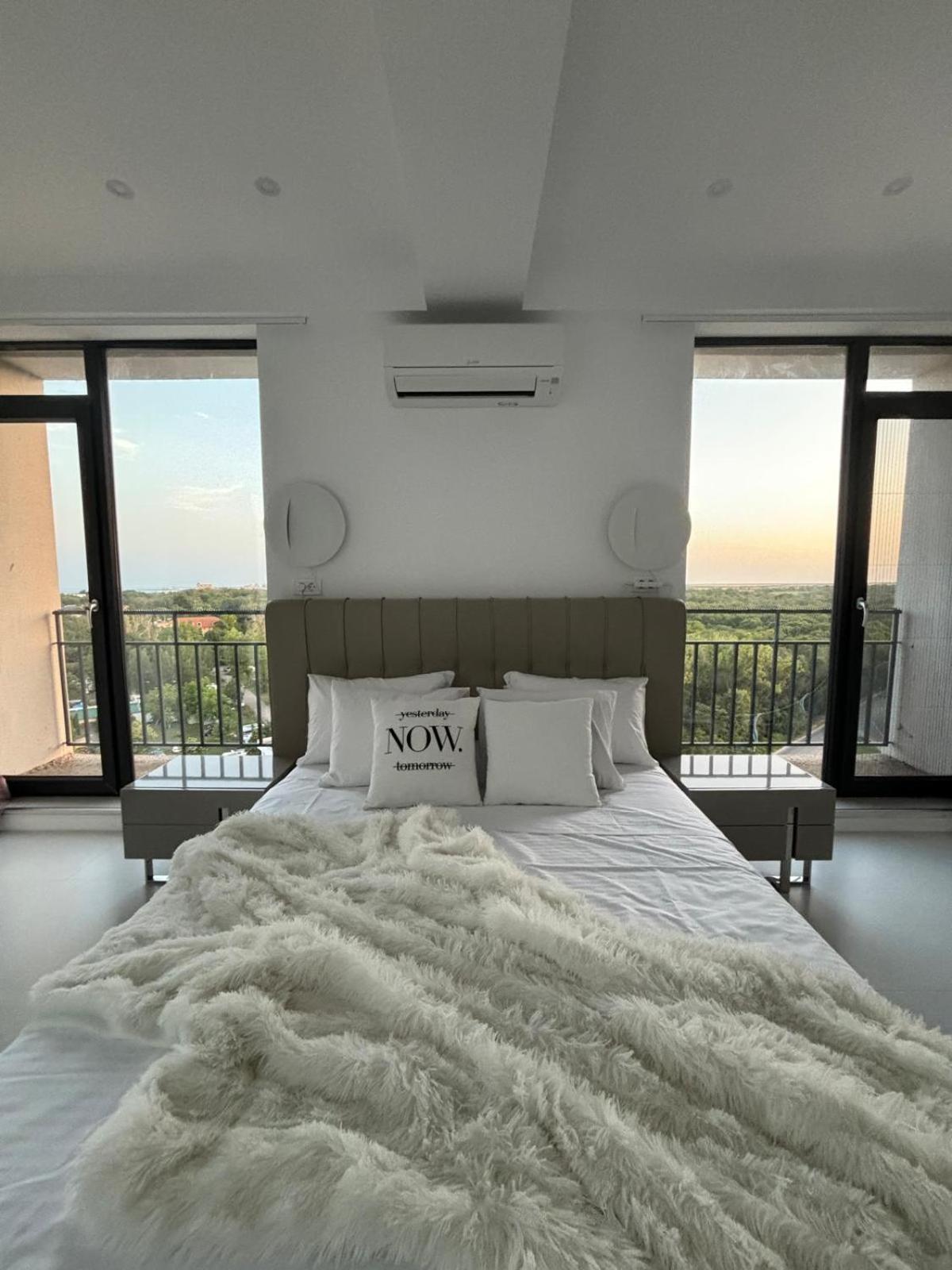 Donna Alba Seaview Penthouse, Casa Ta De Pe Plaja Appartement Neptun Buitenkant foto