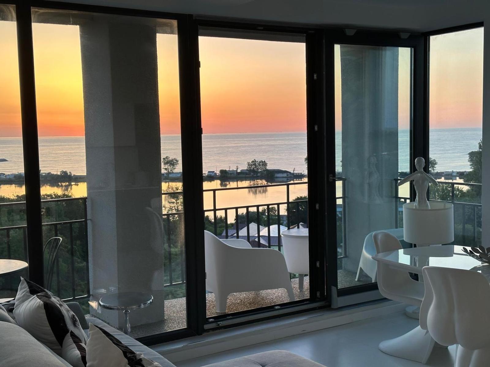 Donna Alba Seaview Penthouse, Casa Ta De Pe Plaja Appartement Neptun Buitenkant foto