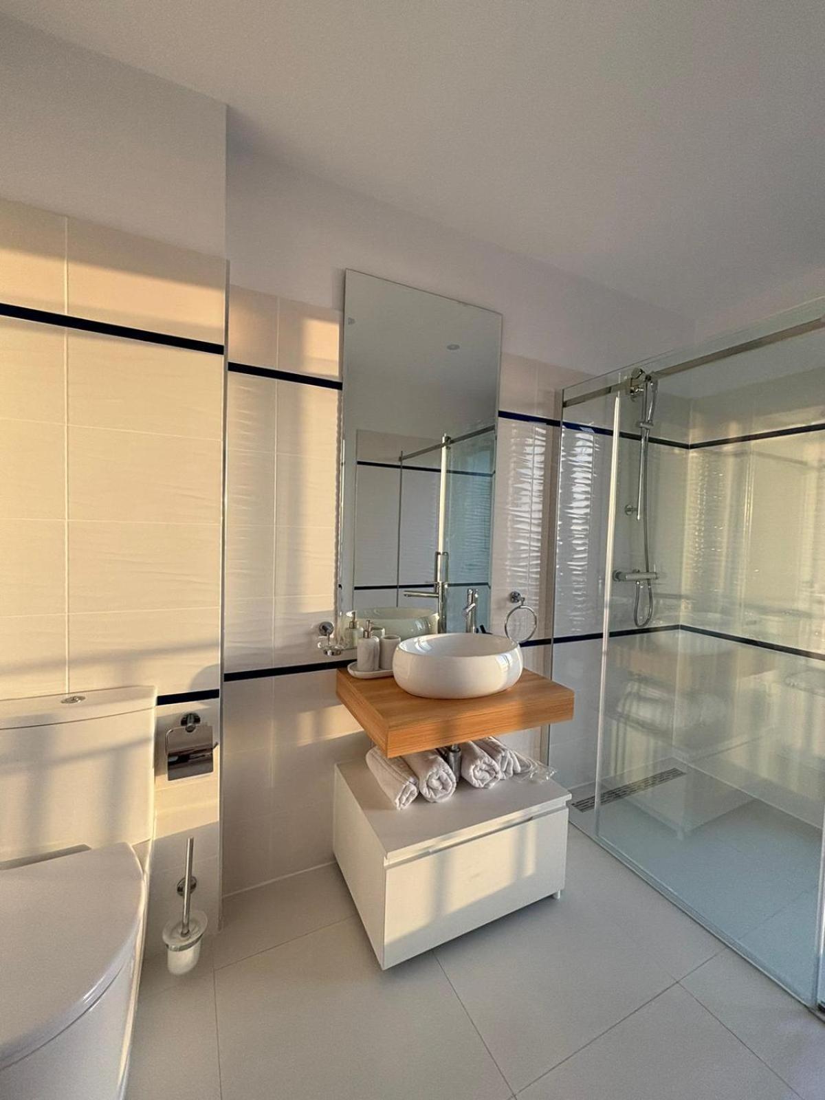 Donna Alba Seaview Penthouse, Casa Ta De Pe Plaja Appartement Neptun Buitenkant foto