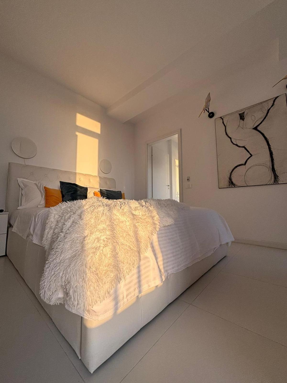 Donna Alba Seaview Penthouse, Casa Ta De Pe Plaja Appartement Neptun Buitenkant foto