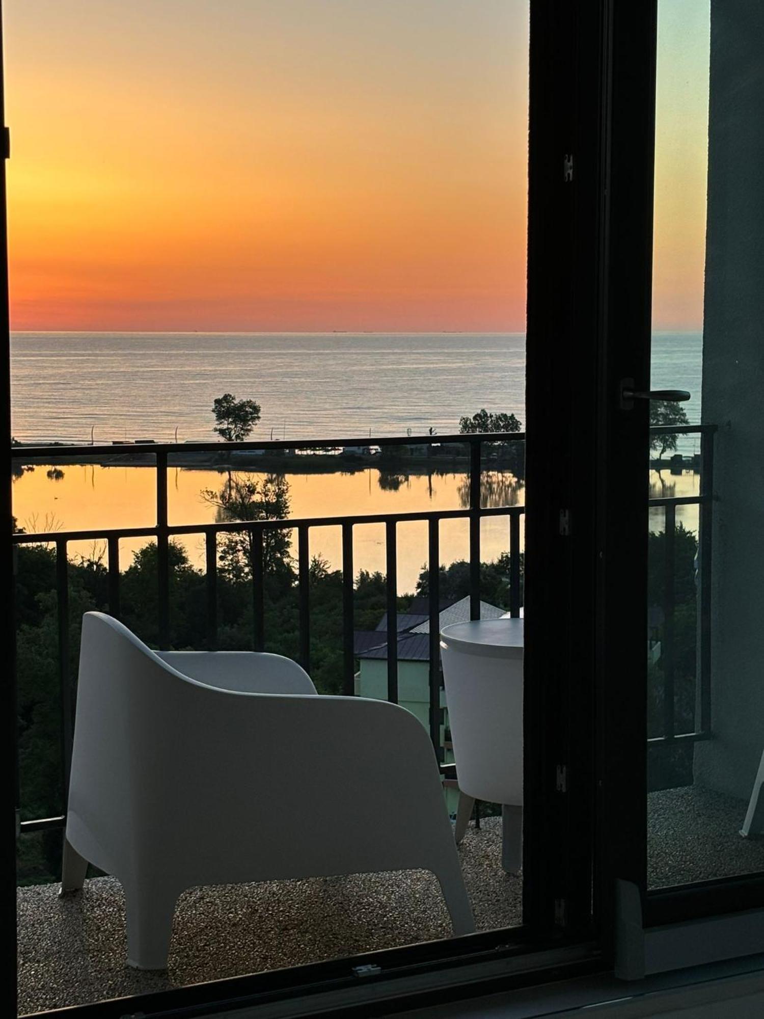 Donna Alba Seaview Penthouse, Casa Ta De Pe Plaja Appartement Neptun Buitenkant foto