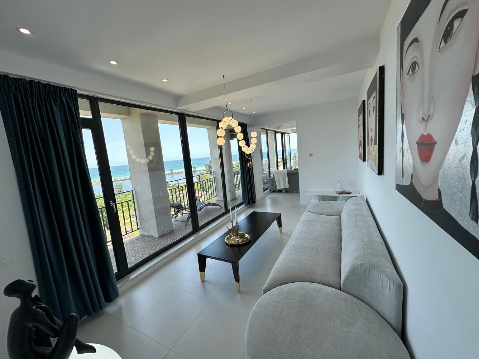 Donna Alba Seaview Penthouse, Casa Ta De Pe Plaja Appartement Neptun Buitenkant foto